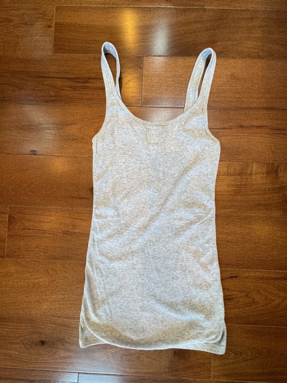VINTAGE A&F Light Gray Scoop Neck Tank - Picture 4 of 10